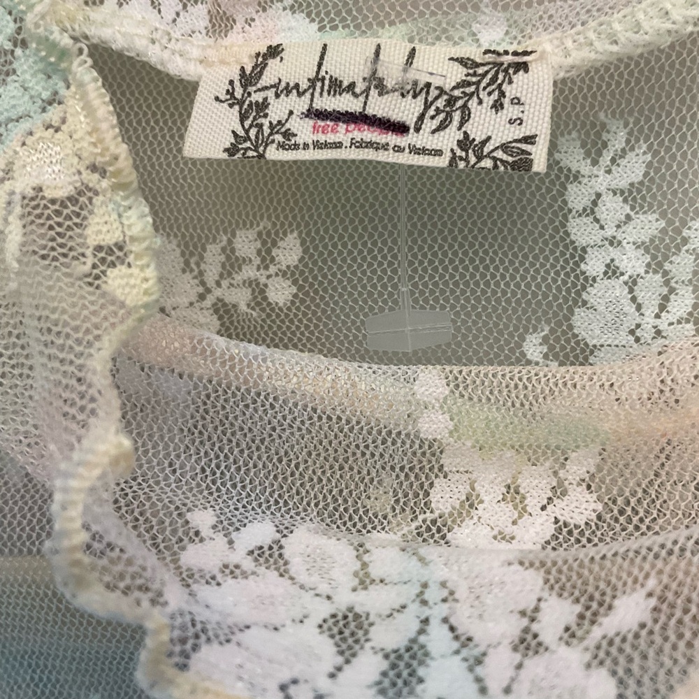 Intimately Free People “Nice Try” Lace Muscle Tank in Hazy Combo (pastels), NWOT - Picture 5 of 9